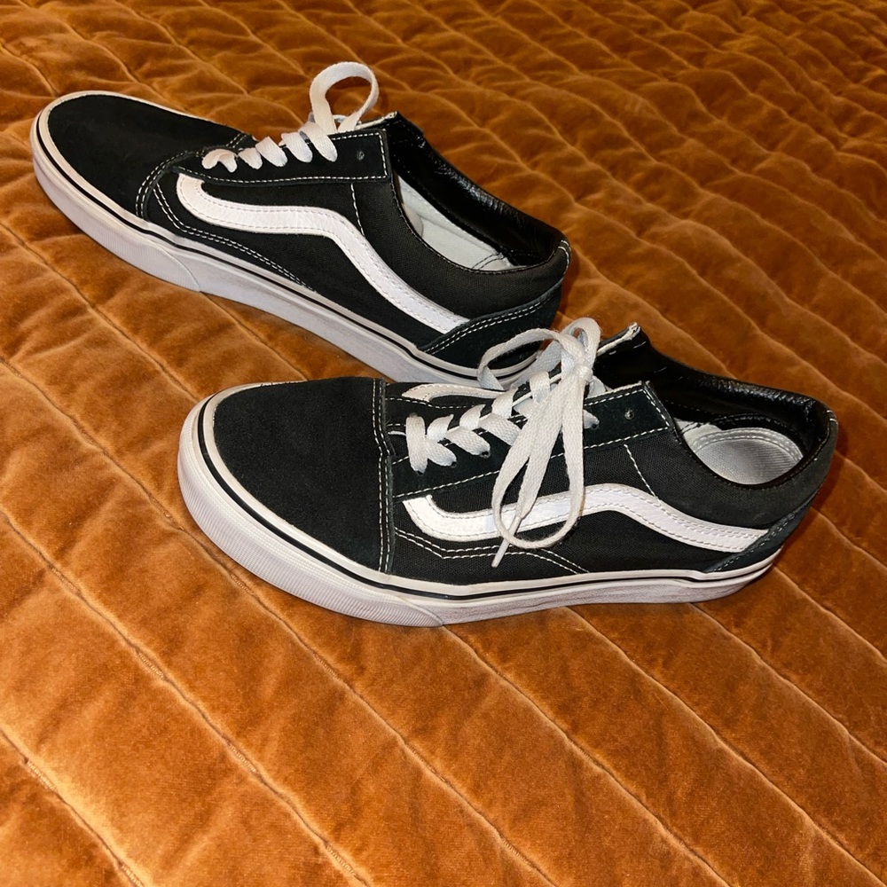 Black Vans